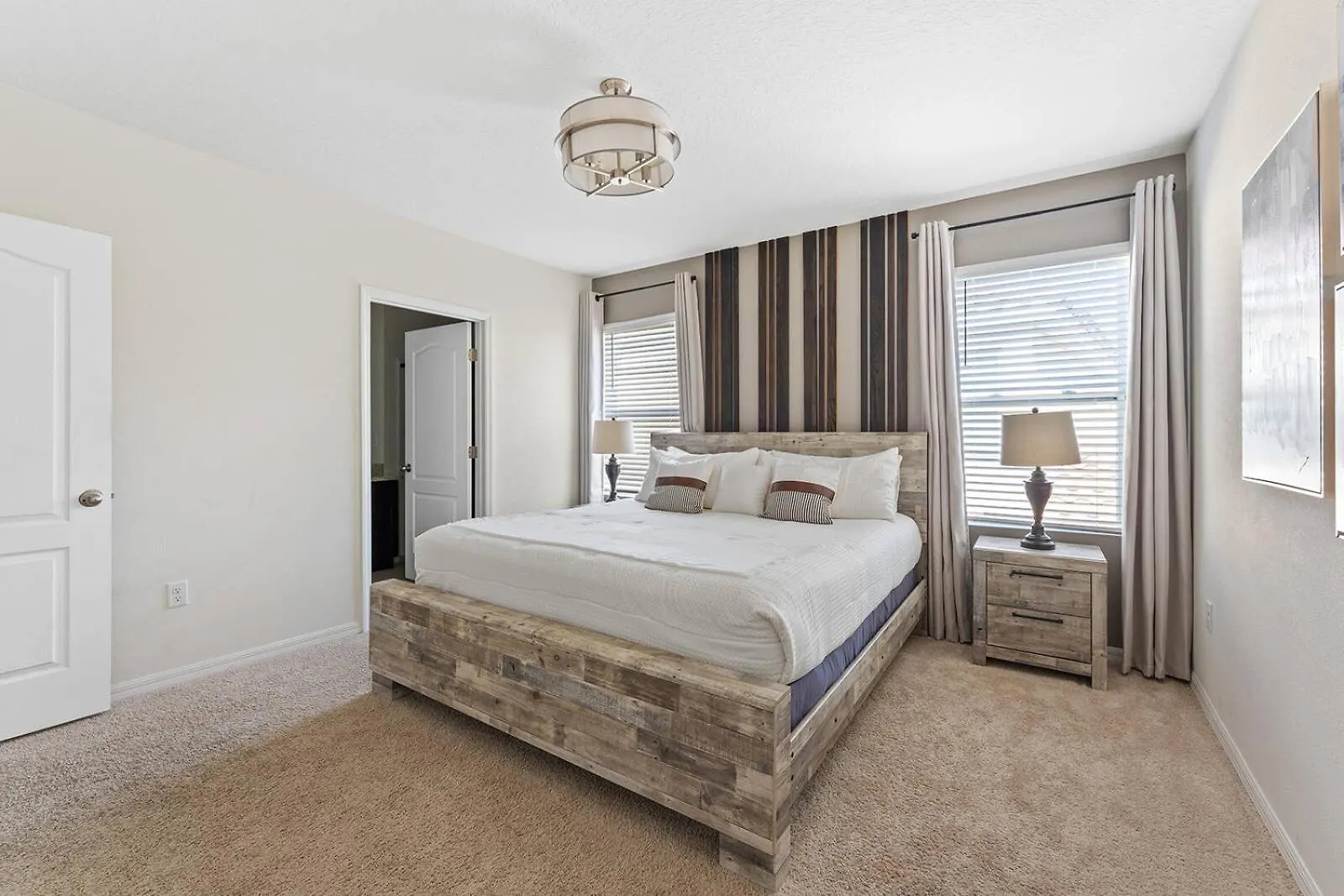 Sleeps 16 Guests Single Family 6Br Sr6047 Villa Davenport 0*,  United States