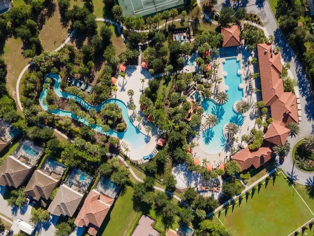 Sleeps 16 Guests Single Family 6Br Sr6047 Villa Davenport