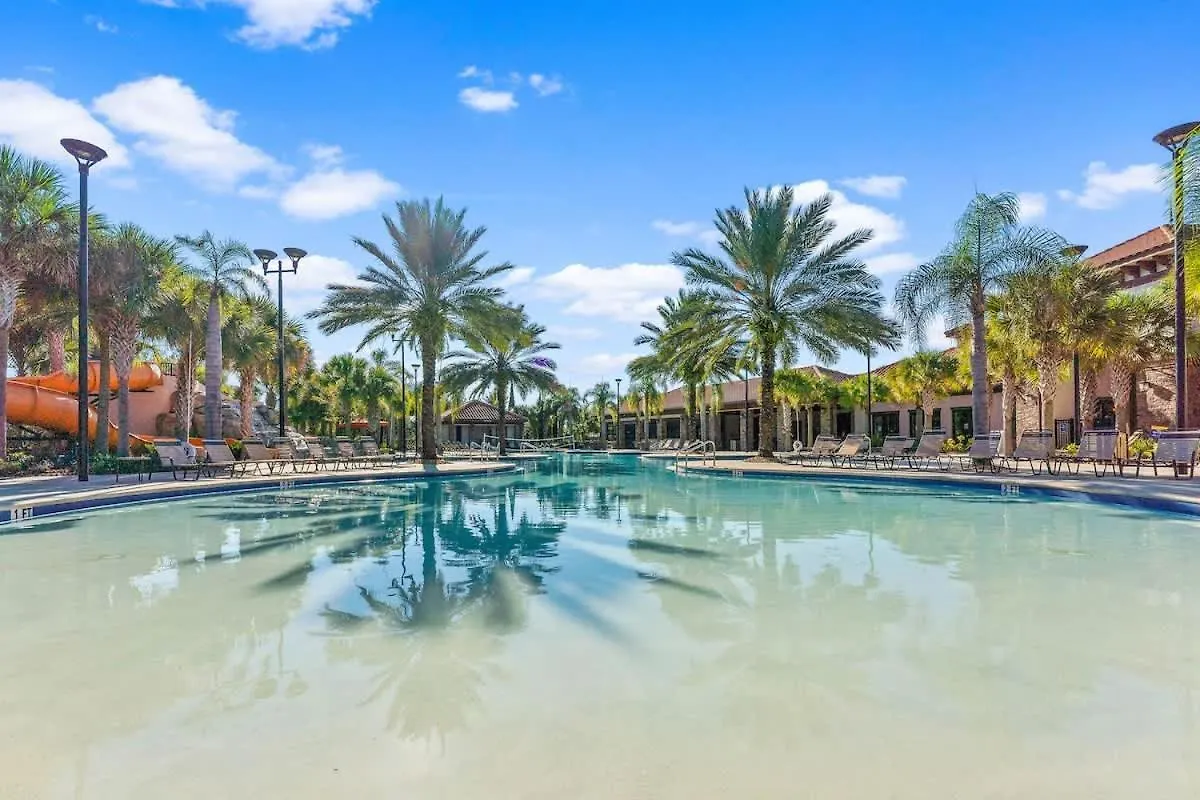 Holiday home Sleeps 16 Guests Single Family 6Br Sr6047 Villa Davenport United States