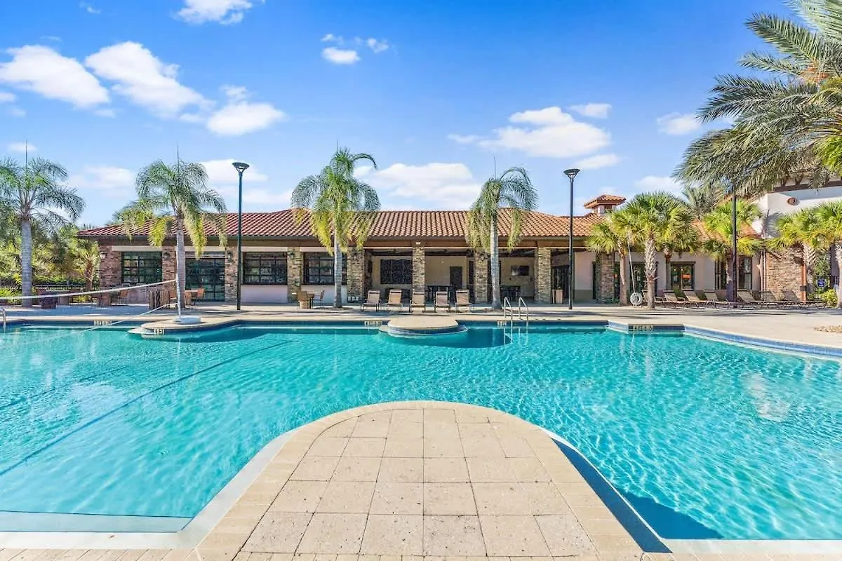 Sleeps 16 Guests Single Family 6Br Sr6047 Villa Davenport