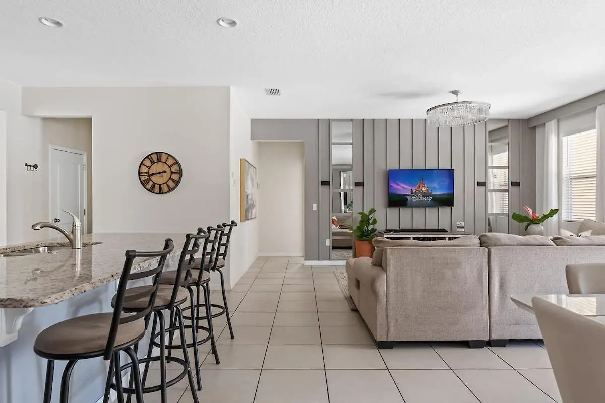 Holiday home Sleeps 16 Guests Single Family 6Br Sr6047 Villa Davenport
